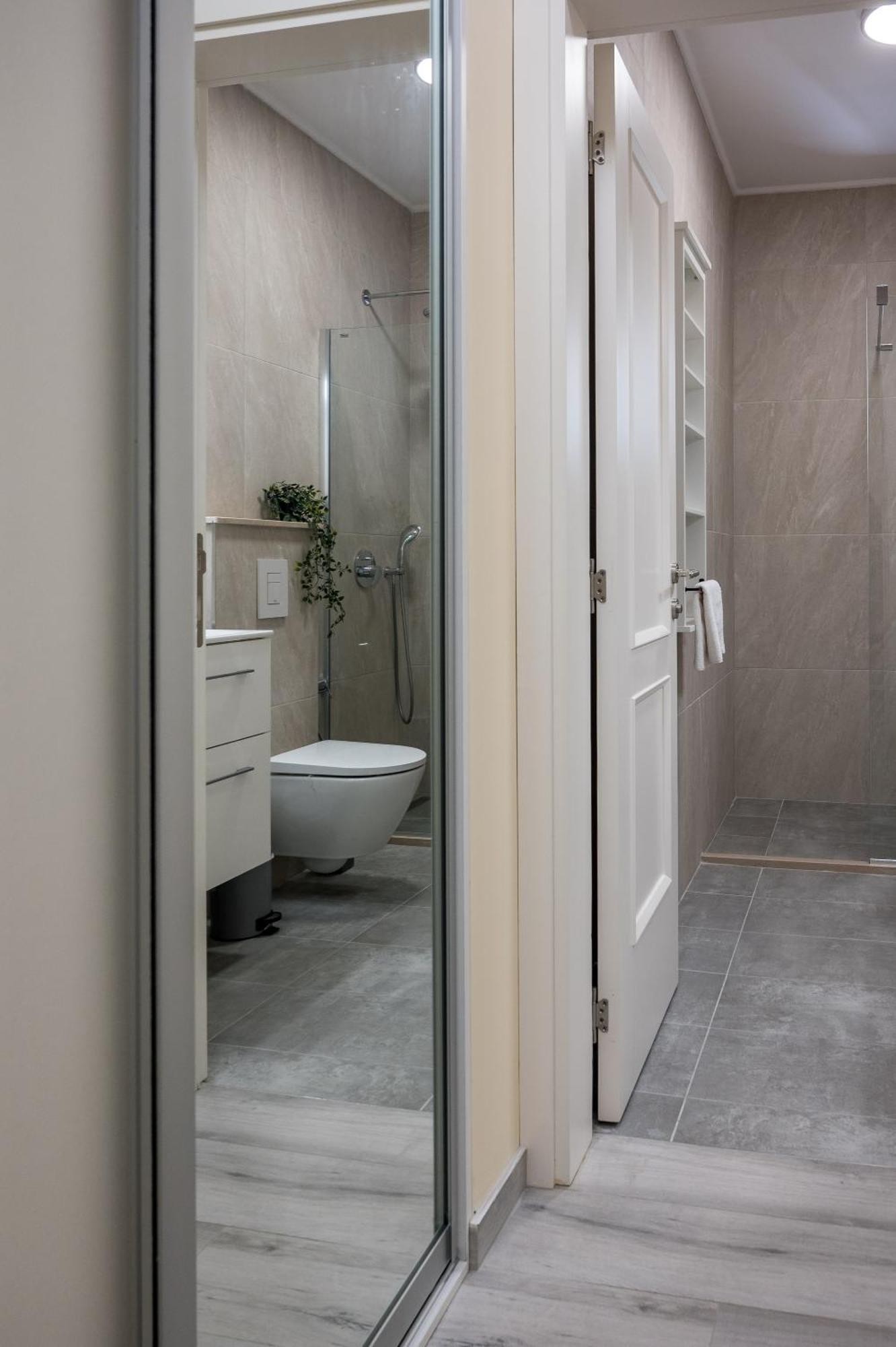 Villa Linz Тиват Екстер'єр фото