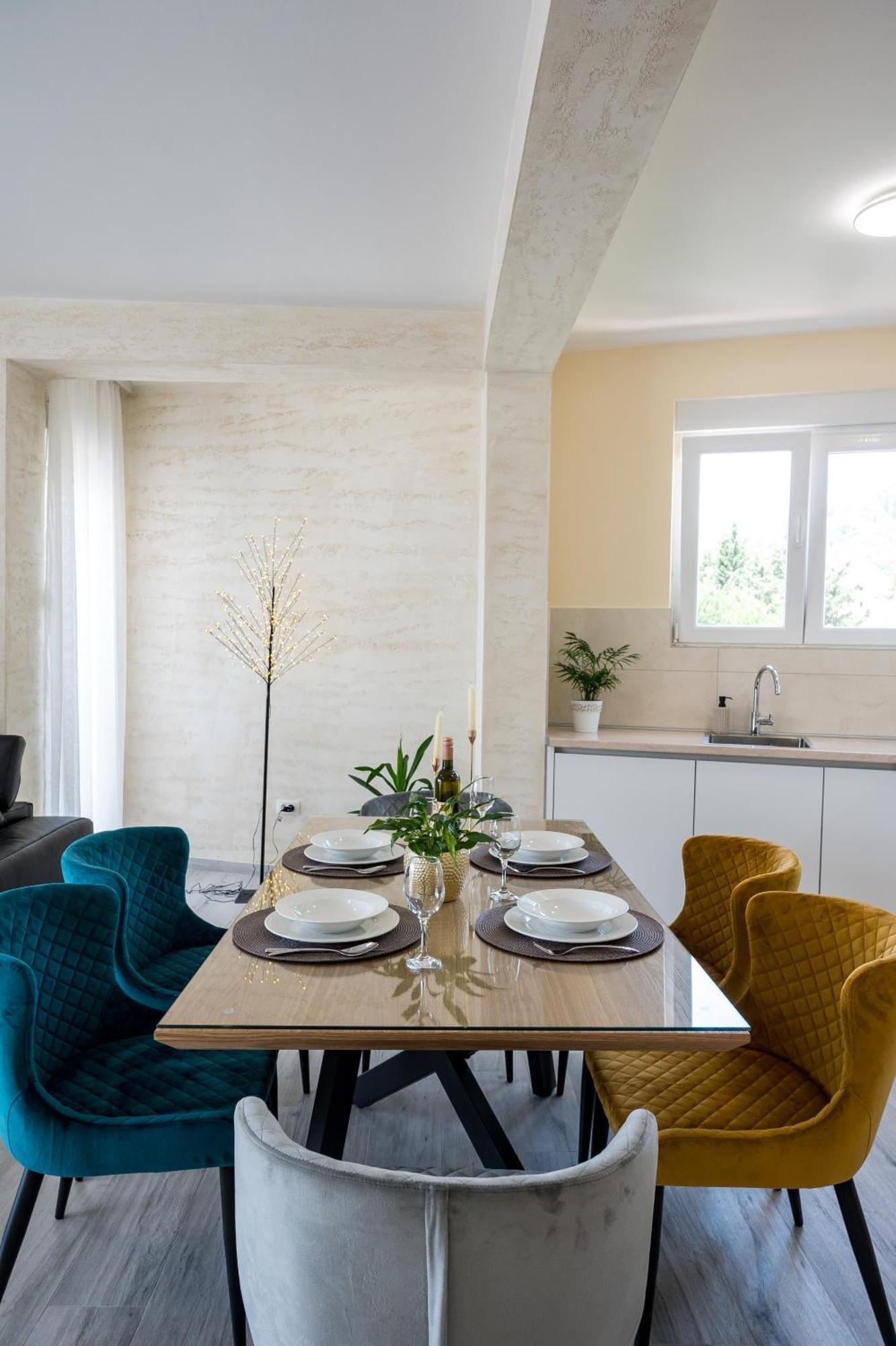 Villa Linz Тиват Екстер'єр фото